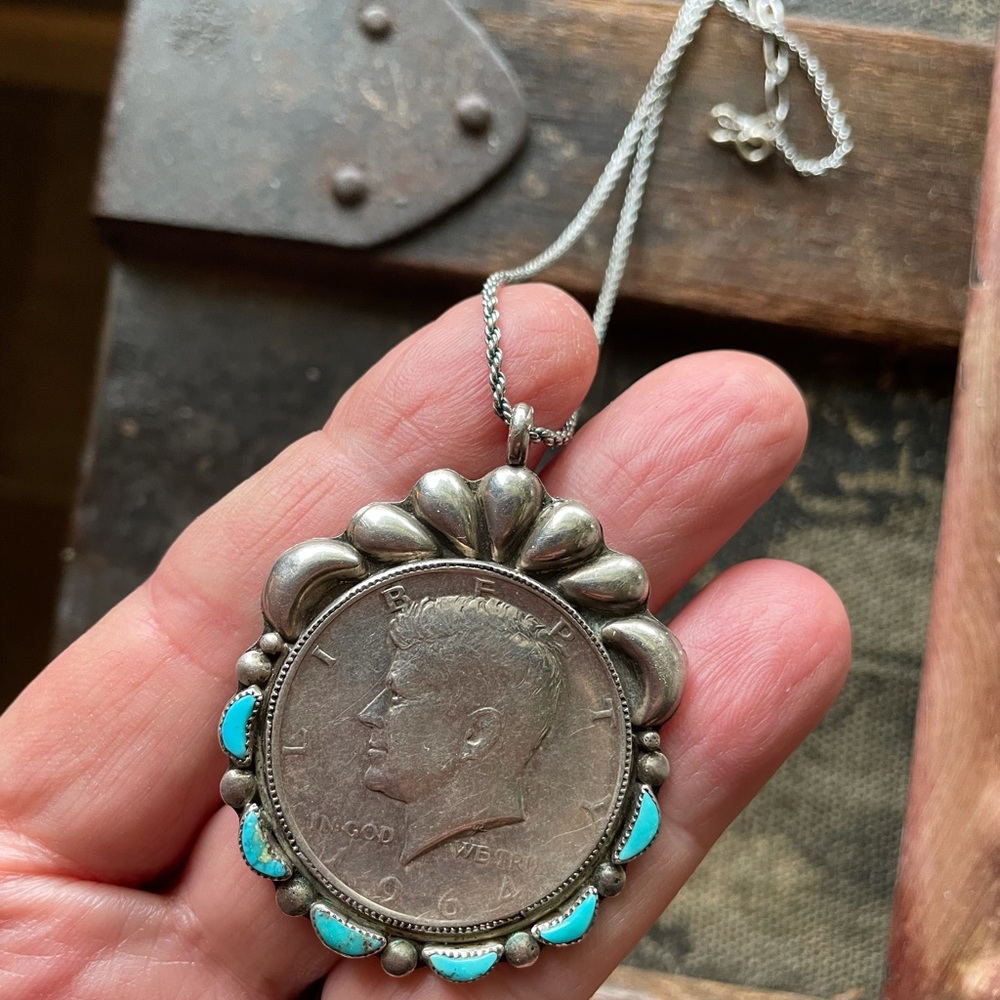 Sold - Picture 2 of 4